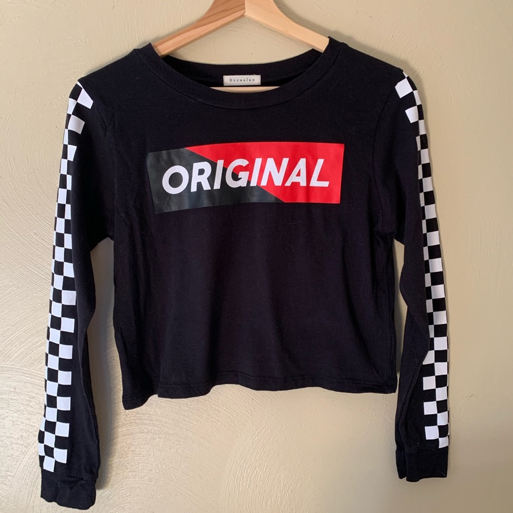Crop top long sleeved t-shirt